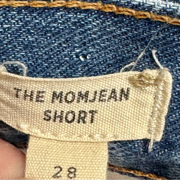 MADEWELL The Mom Jean High Rise Cut Off Frayed Hem Cotton Denim Shorts - Picture 11 of 12